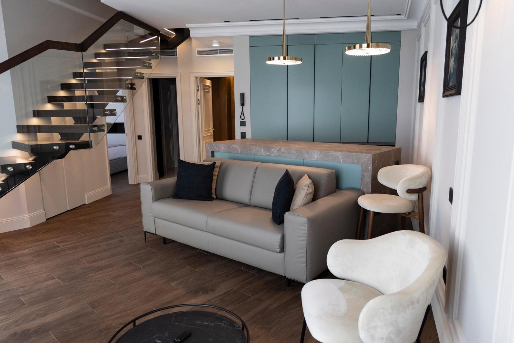 Apartament In The Heart Of *